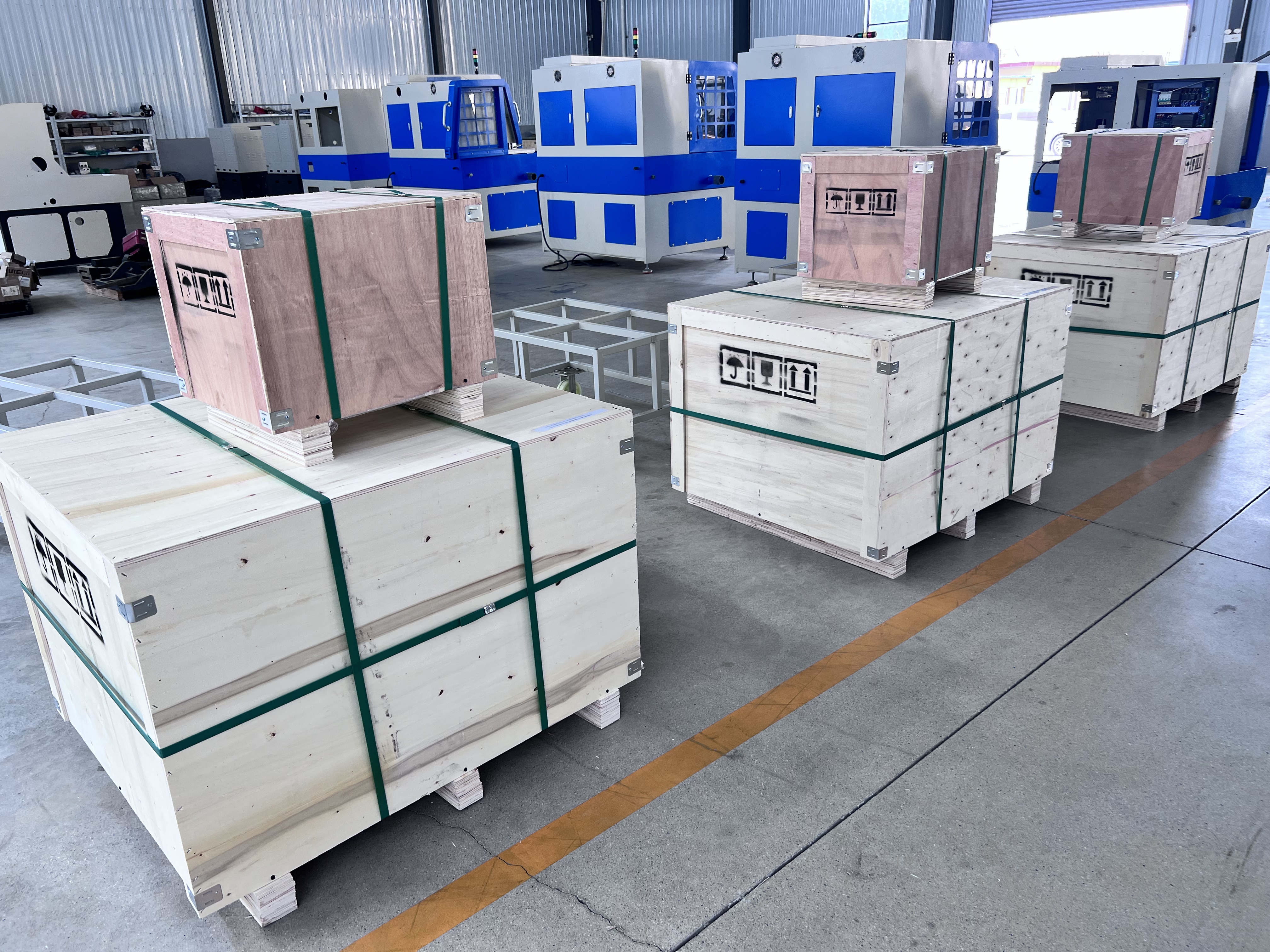 metallographic abrasive cutting machine packing