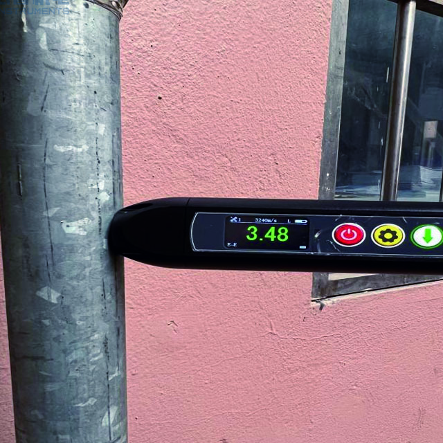 Electromagnetic Acoustic Ultrasonic Thickness Gauge with EMAT Probe Thickness Measurement